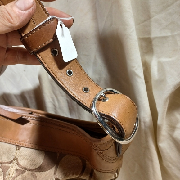 Coach bucket tote - Picture 4 of 11